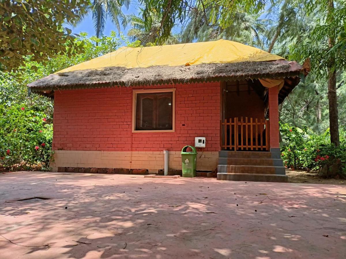 Ombodhi Retreat Hotel Kumta Exterior photo